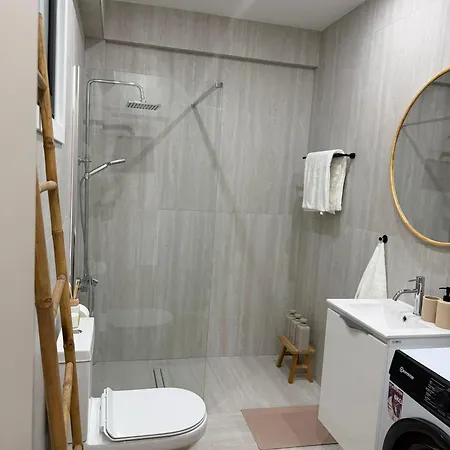 Makom - 1 Bed Boutique Apartment *